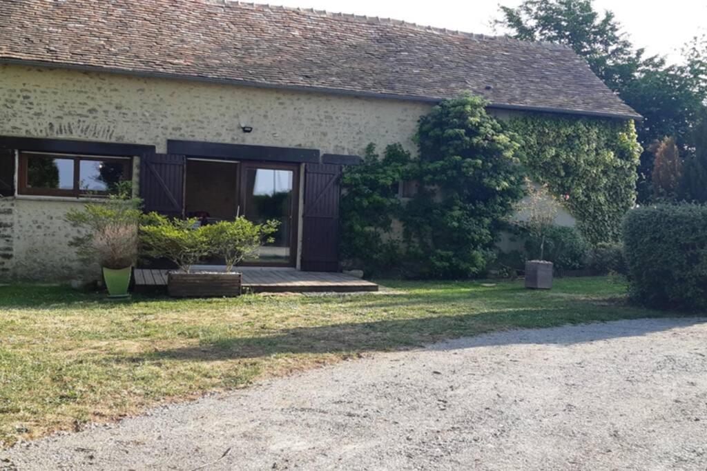 Gite De La Grange Ruillé-en-Champagne Exteriör bild